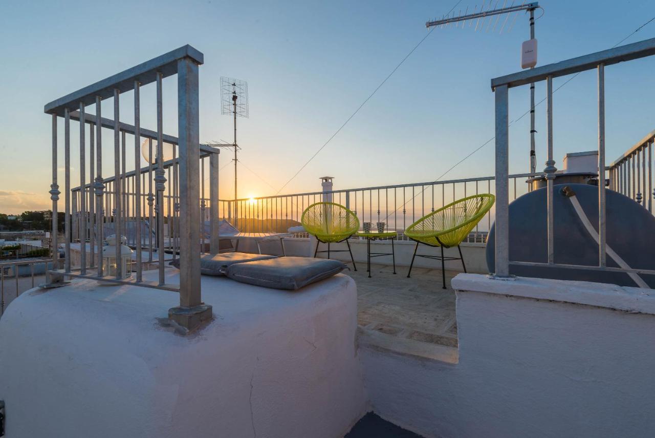 Bianco Sale Holiday Home - Seaview Terraces オストゥーニ エクステリア 写真