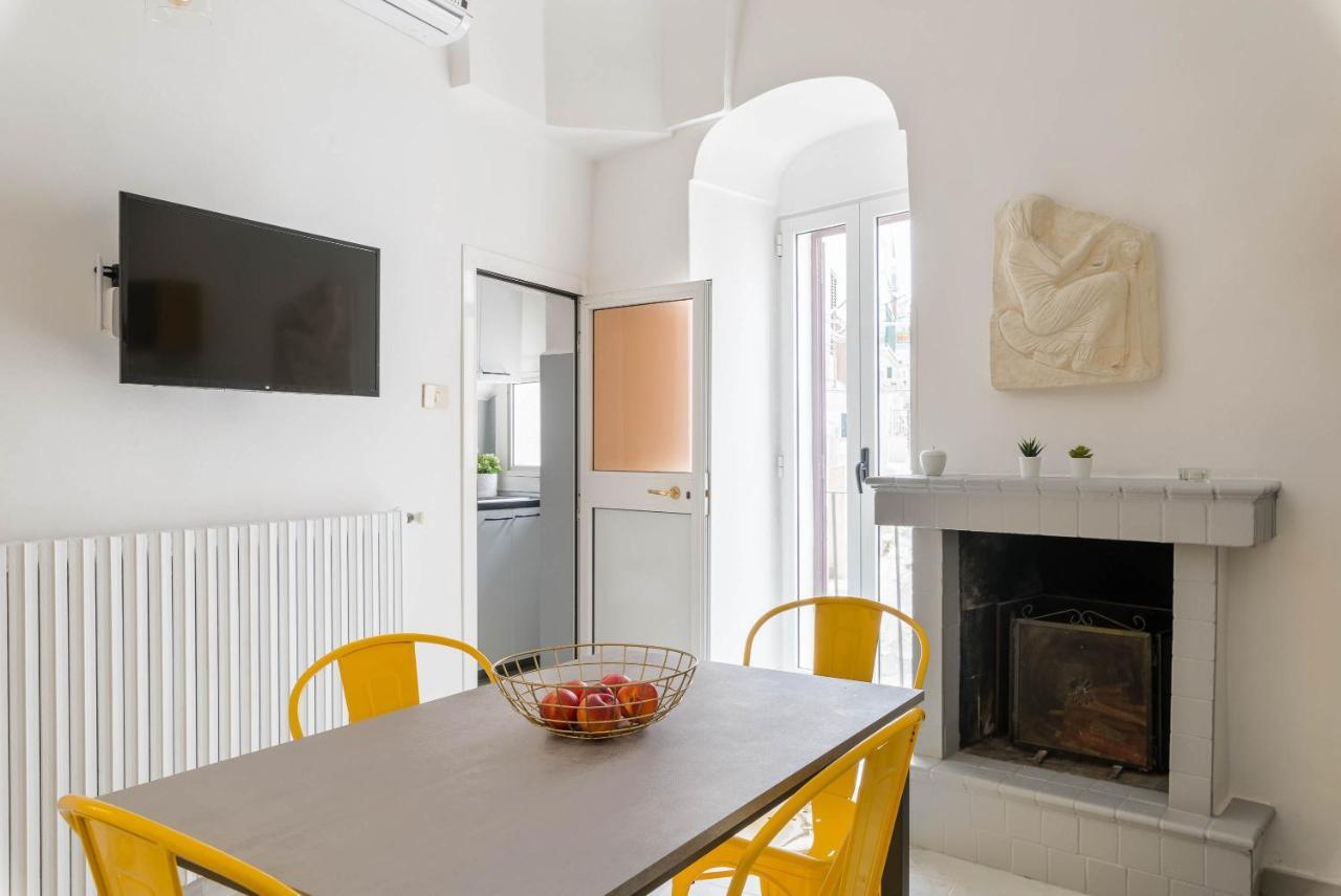 Bianco Sale Holiday Home - Seaview Terraces オストゥーニ エクステリア 写真