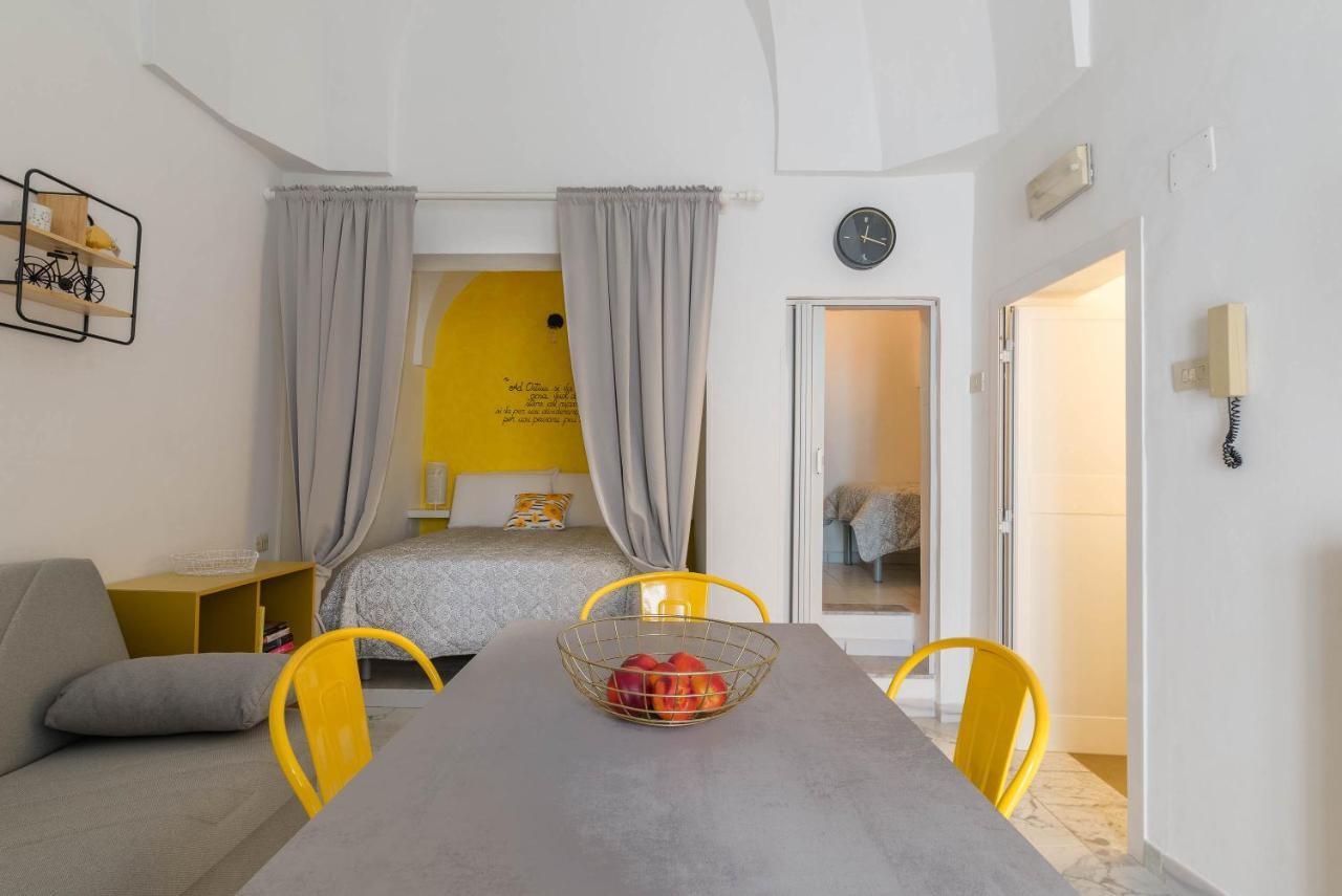 Bianco Sale Holiday Home - Seaview Terraces オストゥーニ エクステリア 写真